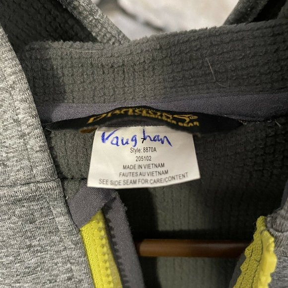 Snow Dragons by Boulder Gear Boys Sz 6 Soft Shell Casual Jacket Gray Green - Picture 5 of 7